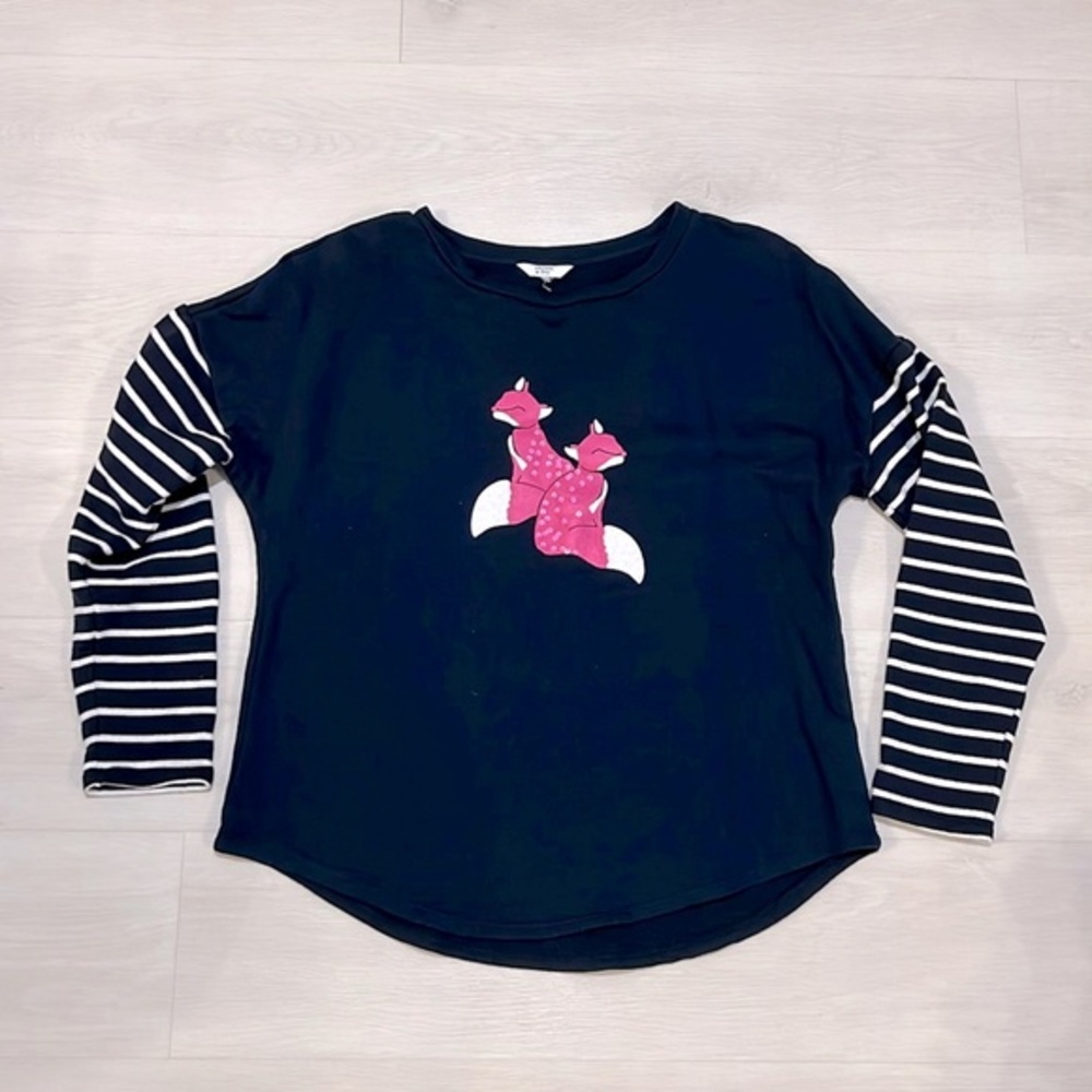 Crown and Ivy navy XL lightweight sweatshirt